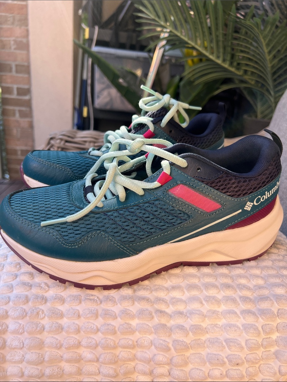Columbia Teal and Light Blue Athletic Walking Shoes with Pink Accent
